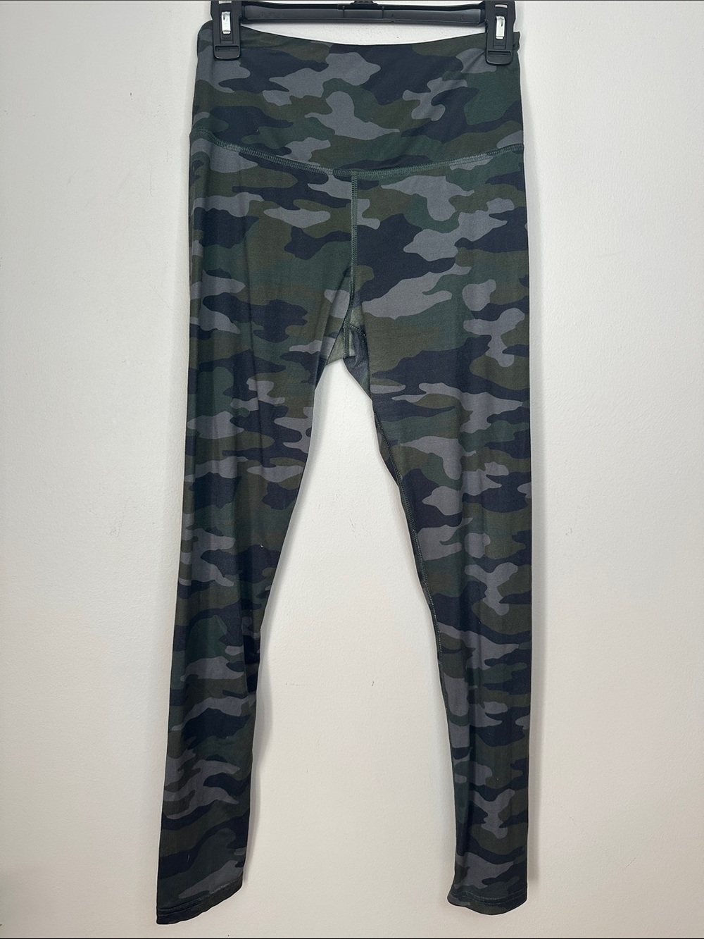 Camouflage Leggings - Green Camo size M